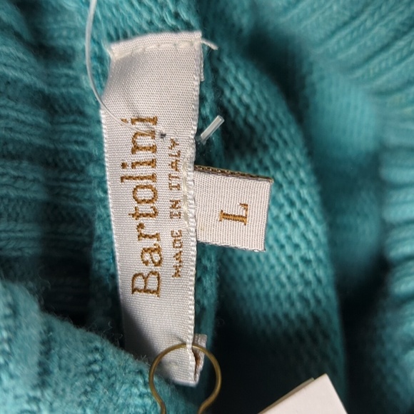 Bartolini by benedetta NWT Wool and Cashmere Blend Cowl Neck Sweater - Picture 7 of 10